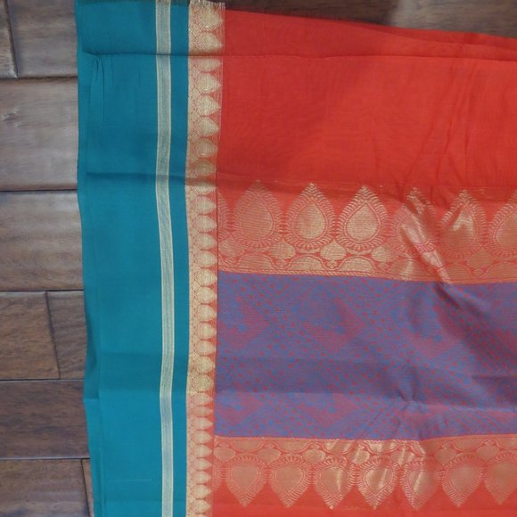 brand new blue and coral sari - Picture 3 of 3